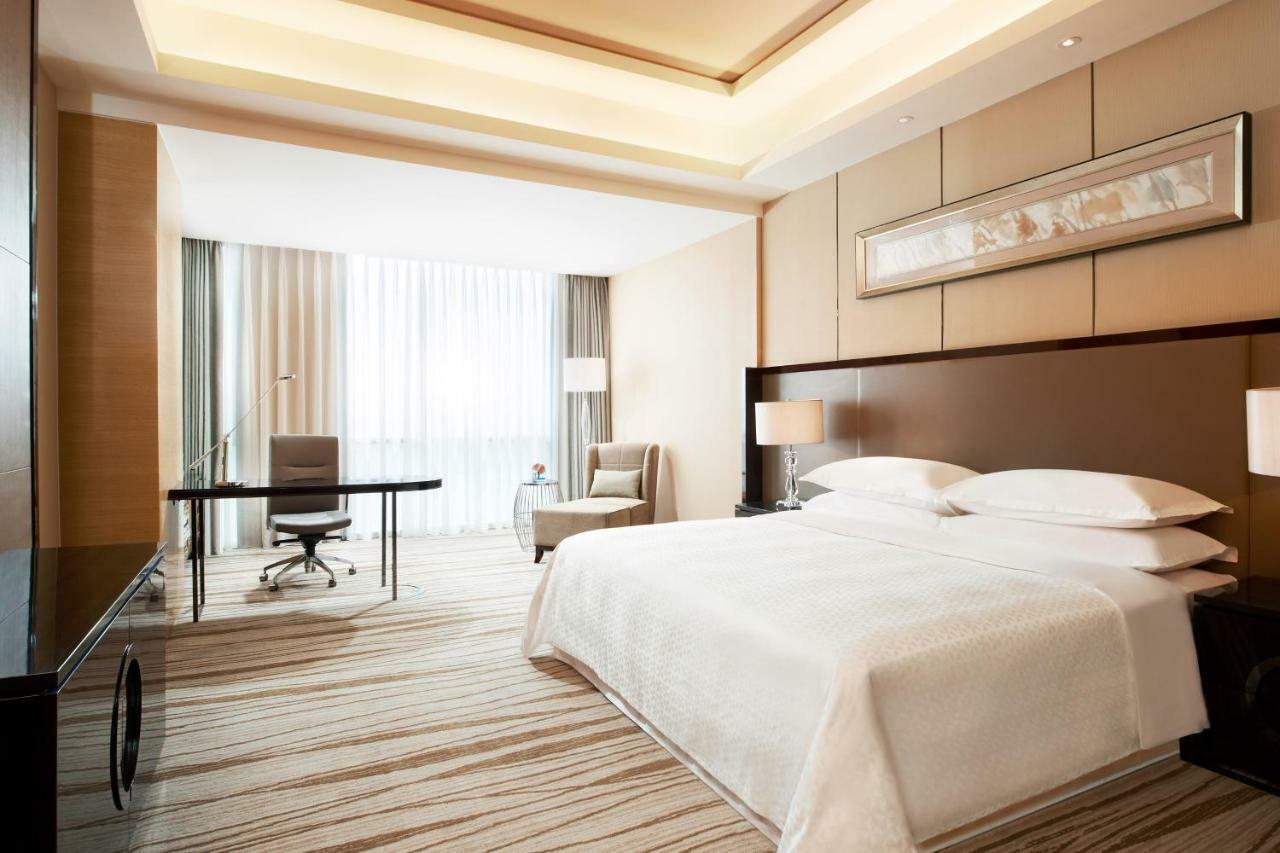 โฟร์ พอยต์ บาย เชอราตัน หลางฟ่าง กูอาน Hotel Gu'an ภายนอก รูปภาพ